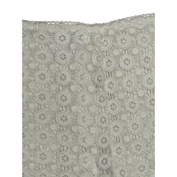 Hansen & Gretel Mon Shortie Shorts in Daisy Lace - Picture 5 of 5